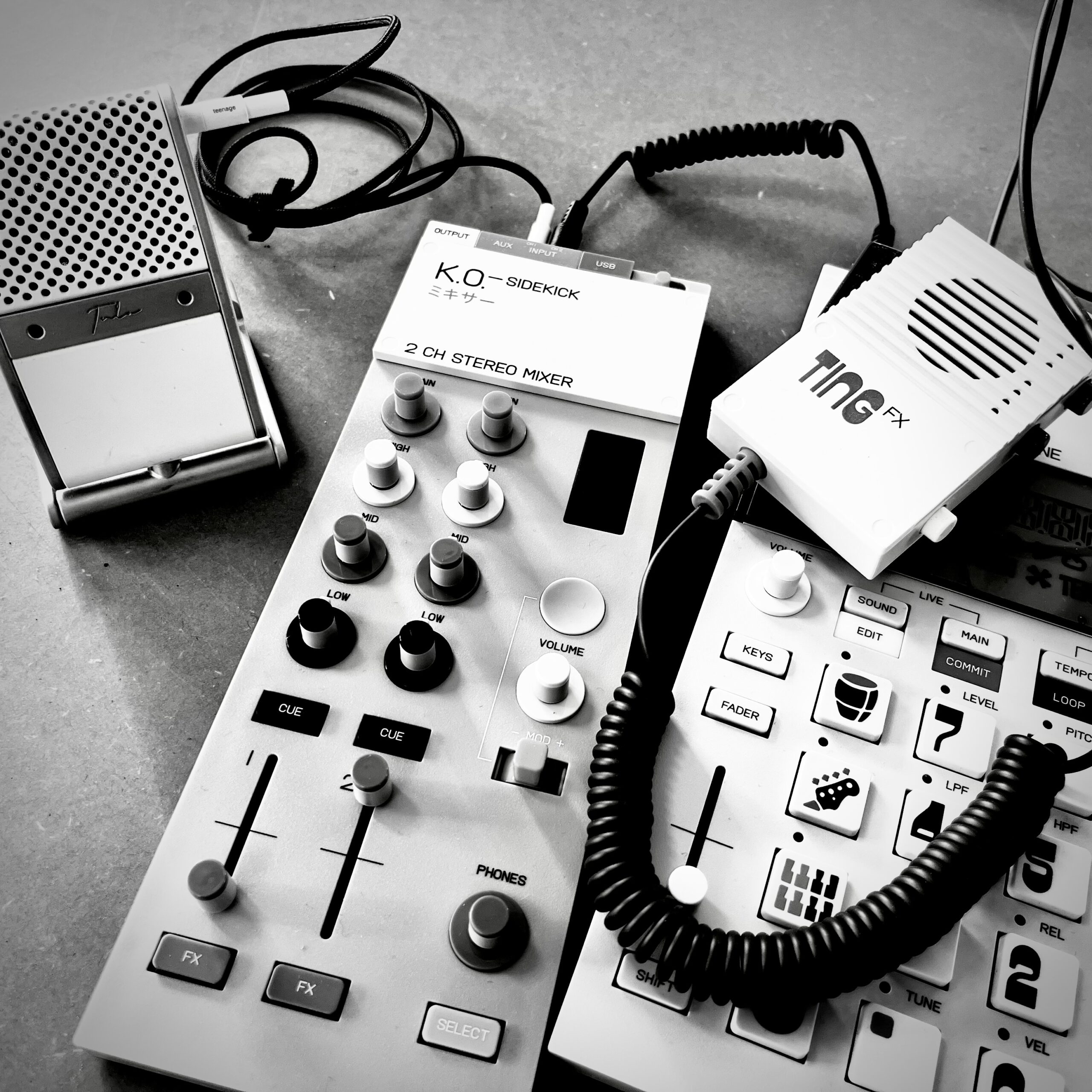 Mixing desk